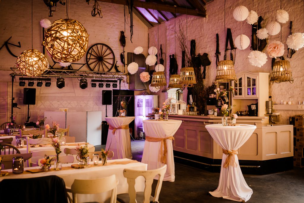 Sonnige Herbsthochzeit Auf Schloss Dyck Und Im Cafe Floral Focus